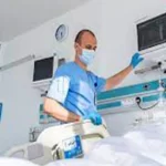 پیشگیری و درمان دلیریوم در بیماران ICU و پس از ترخیص: راهنمای خانواده‌ها